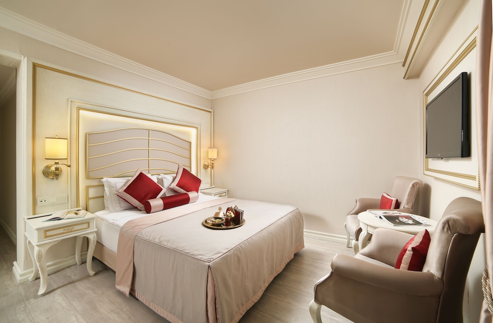 Halifaks Hotel 13/50