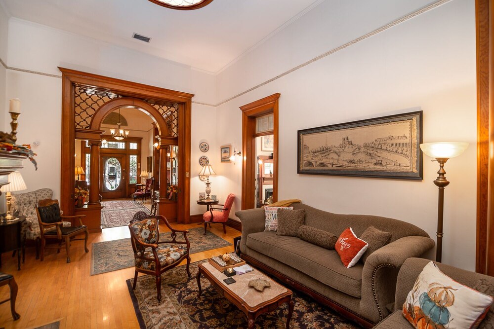 The Blenman House Inn 42/72