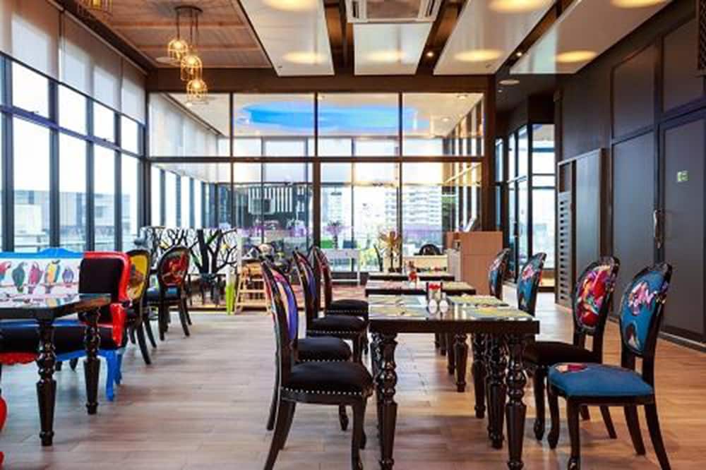 Hotel Clover Asoke 37/50
