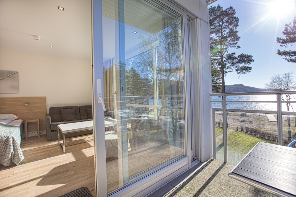 Rosfjord Strandhotell 18/50