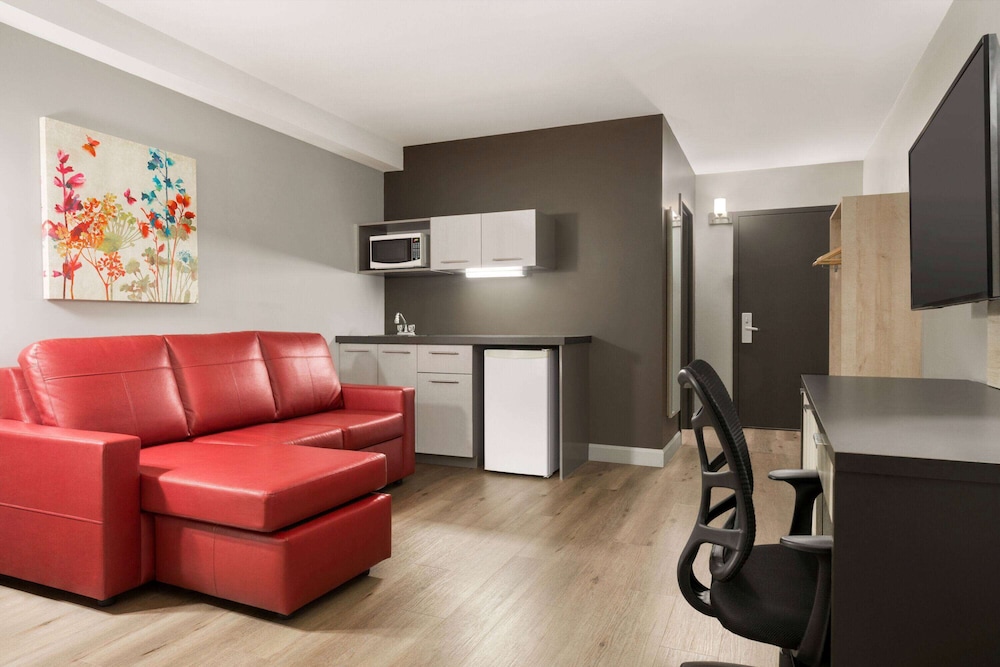 Travelodge By Wyndham Alma 37/50