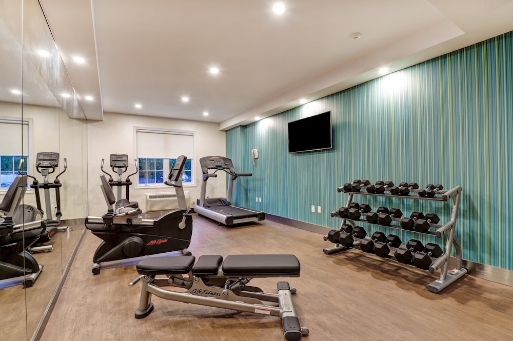 Holiday Inn Express Whitby Oshawa An Ihg Hotel 46/78
