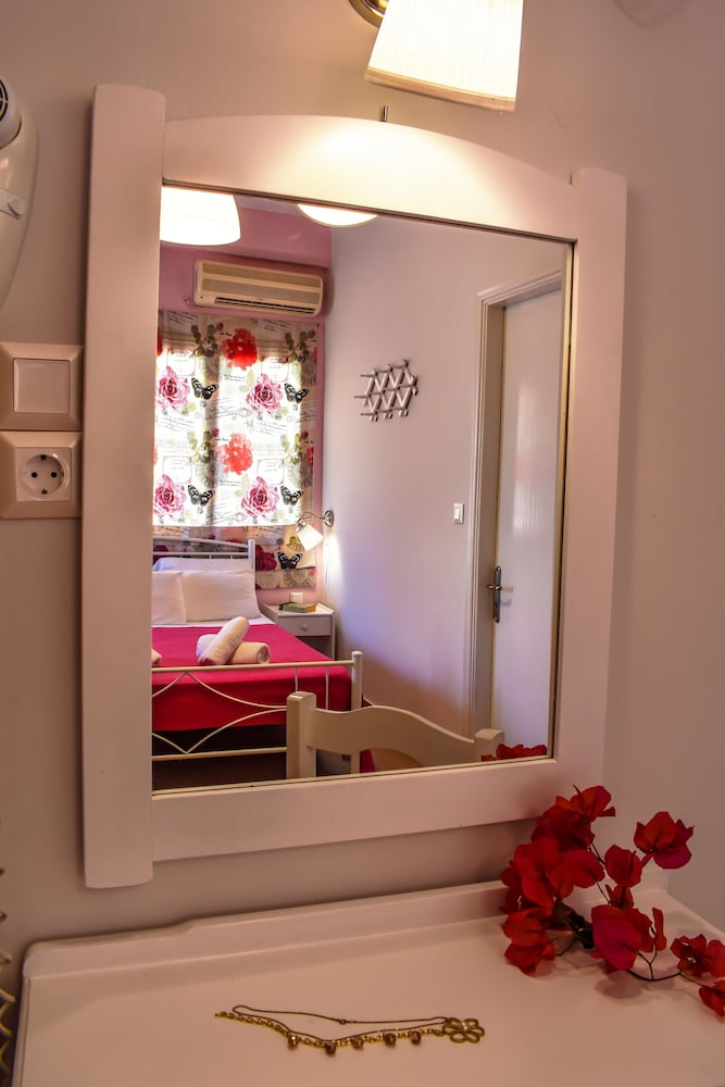 Spiti Propokis by Holidays in Dassia 8/50