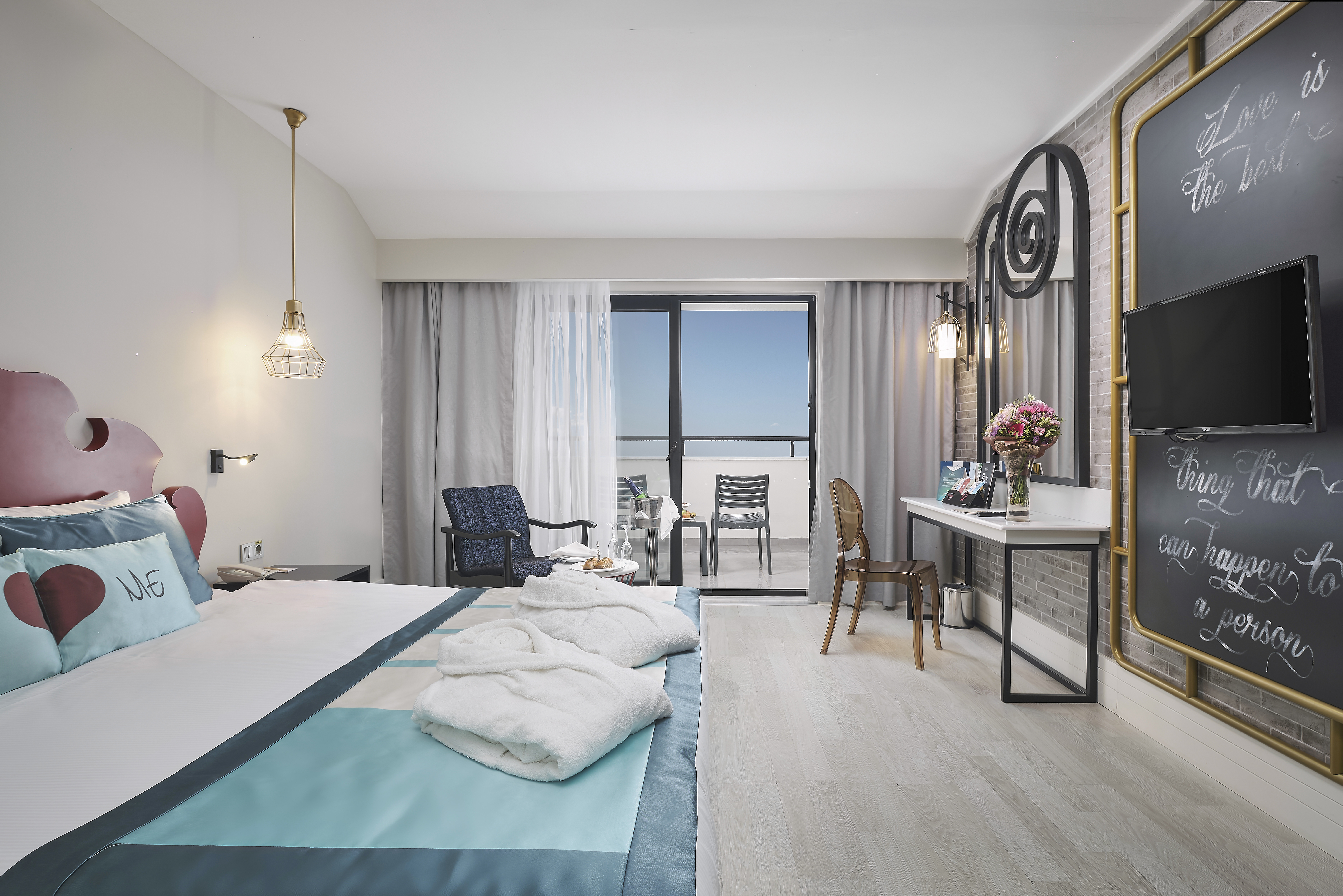 ECONOMY, DOUBLE BED