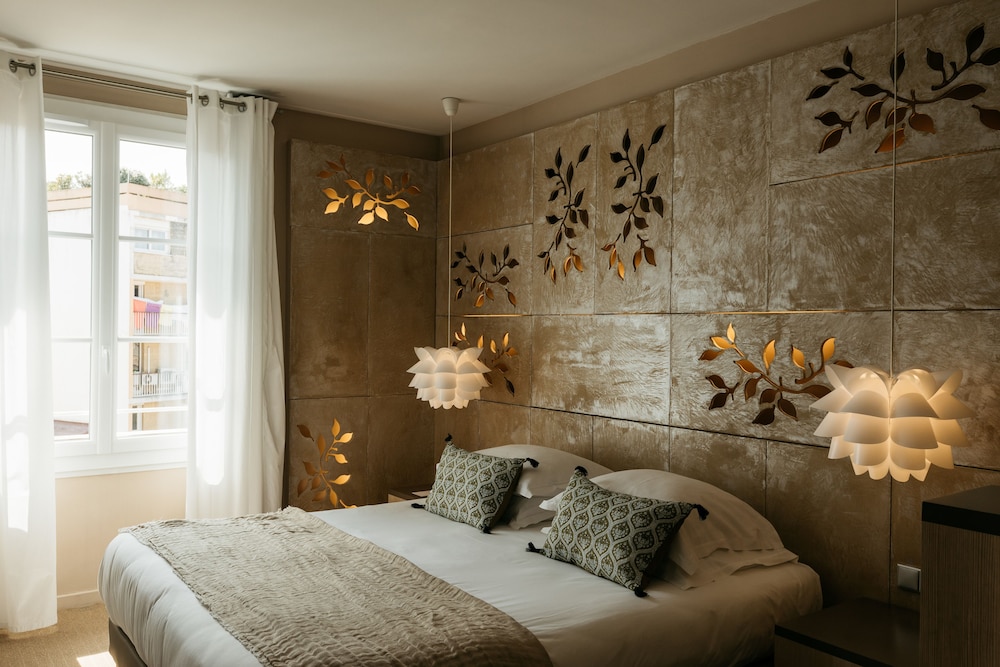 Boutique Hotel Cezanne 22/62