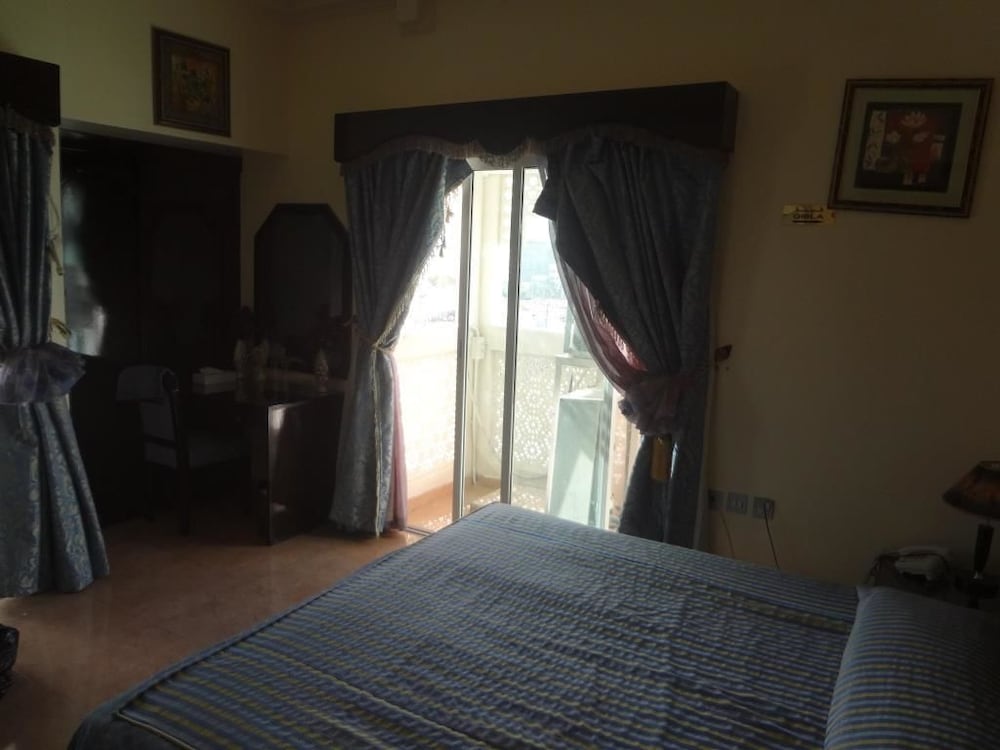 OYO 137 Marina Hotel 21/58