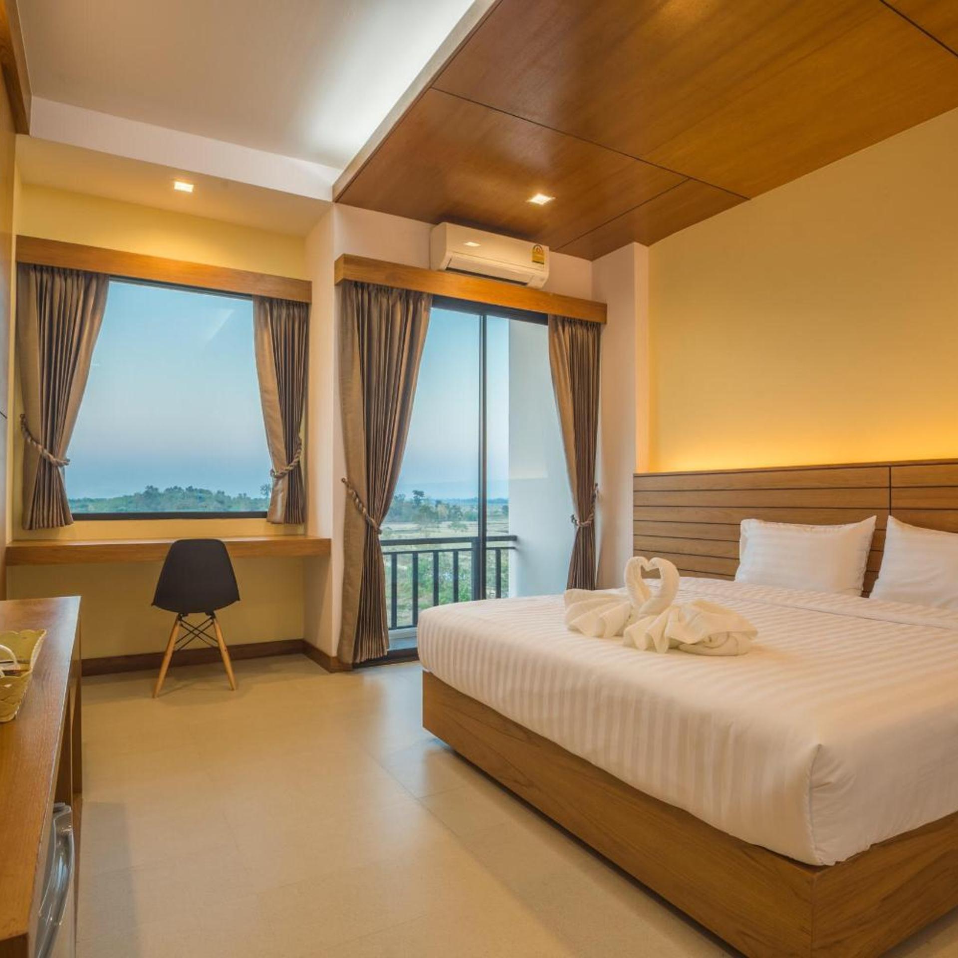 Deluxe, Double Bed
