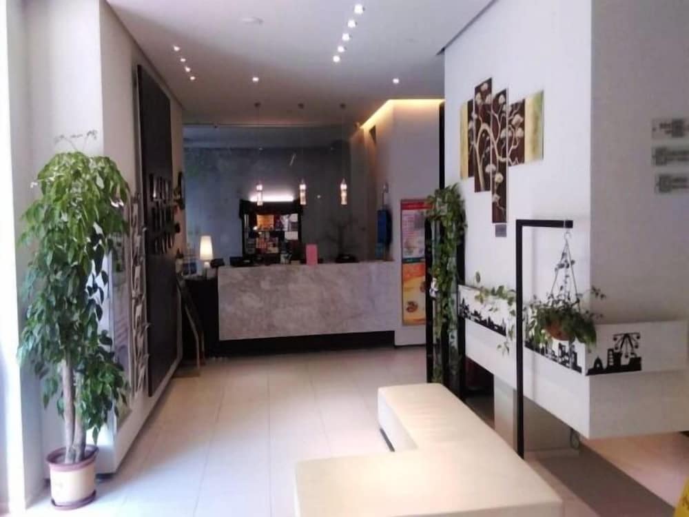 JinJiang Inn (Shantou Jinsha Xilu branch) 3/17