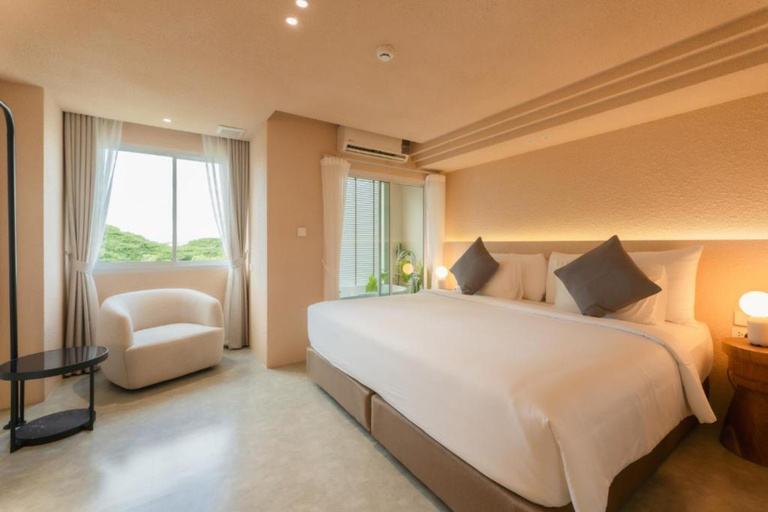 Mai Hotel 5/11