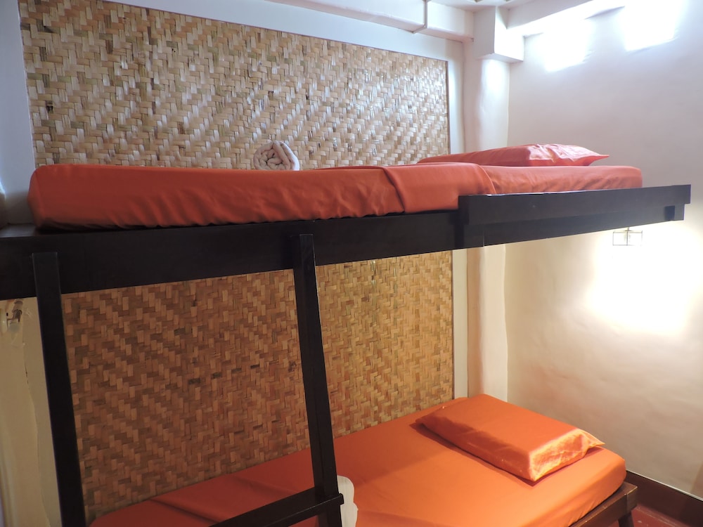 Orange Mangrove Pension House by SMS Hospitality 47/60