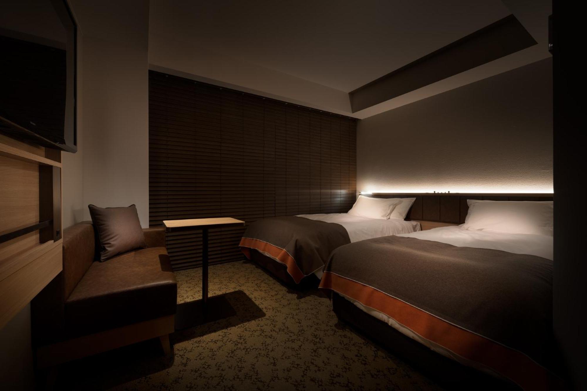 Adjoining, 2 Rooms, 4 Beds, Twin Beds