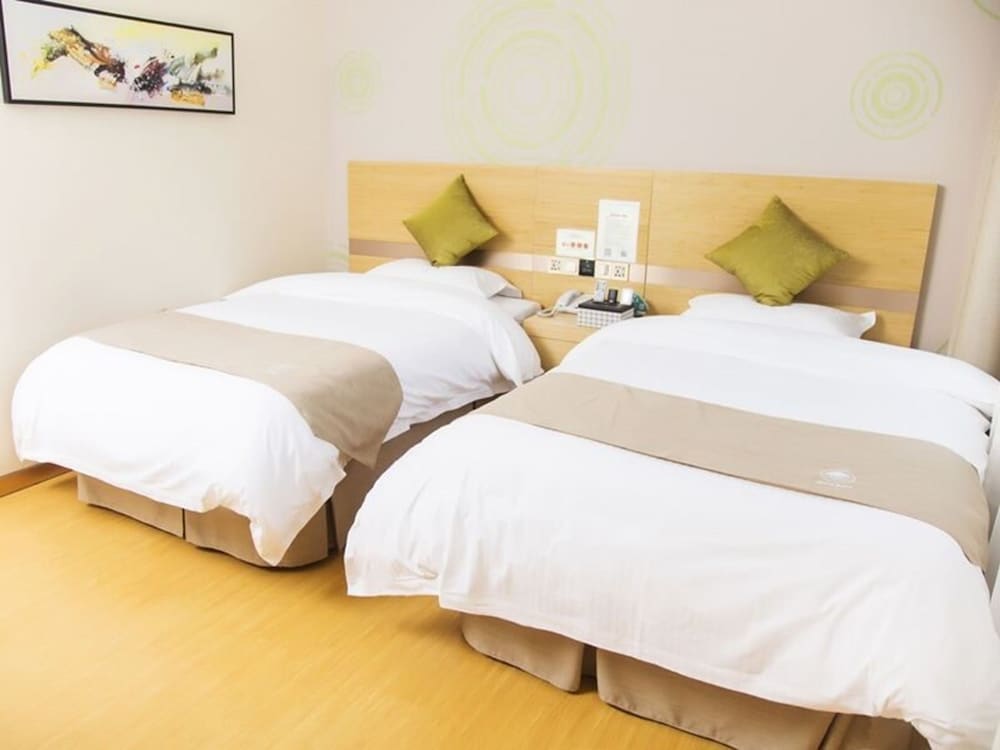 Greentree Inn Yancheng Dongtai Shiyan Town Express Hotel 16/48