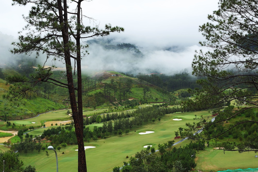 Sacom Resort 64/74