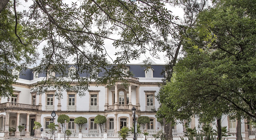 Gran Hotel Alameda 1/65