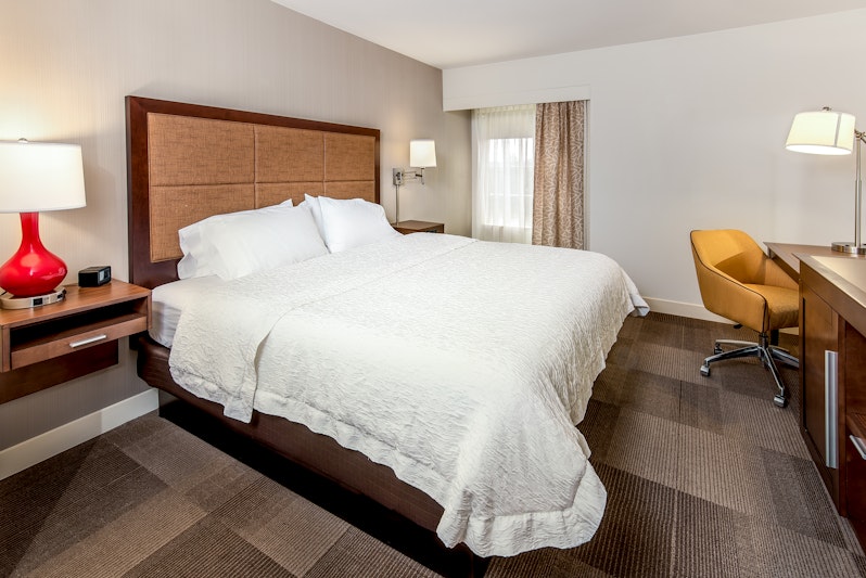Hampton Inn & Suites Bethlehem 6/32
