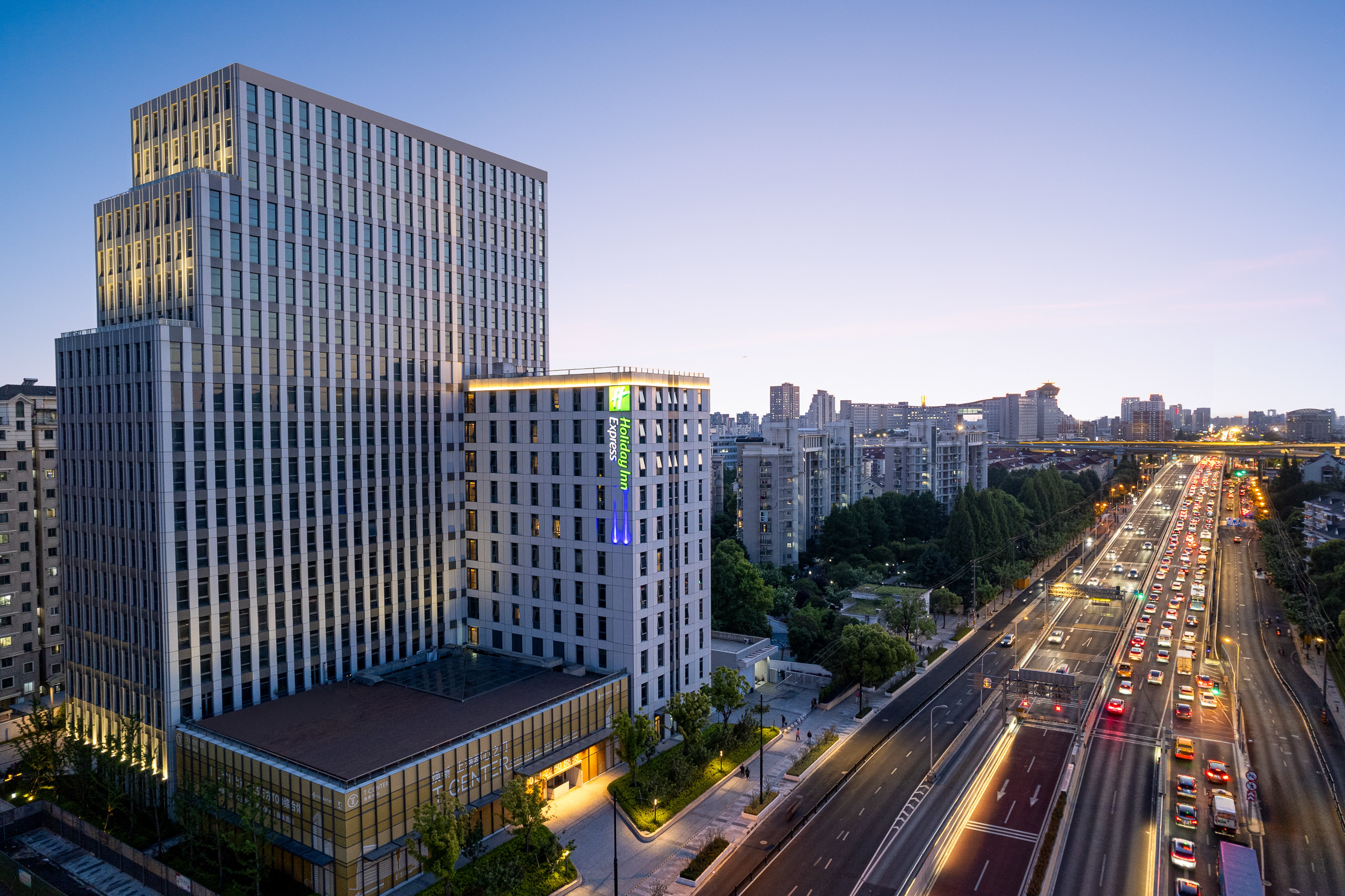Holiday Inn Express Shanghai Changfeng Park 5/32