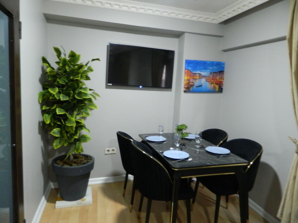 Taksim Pera Suites 42/50