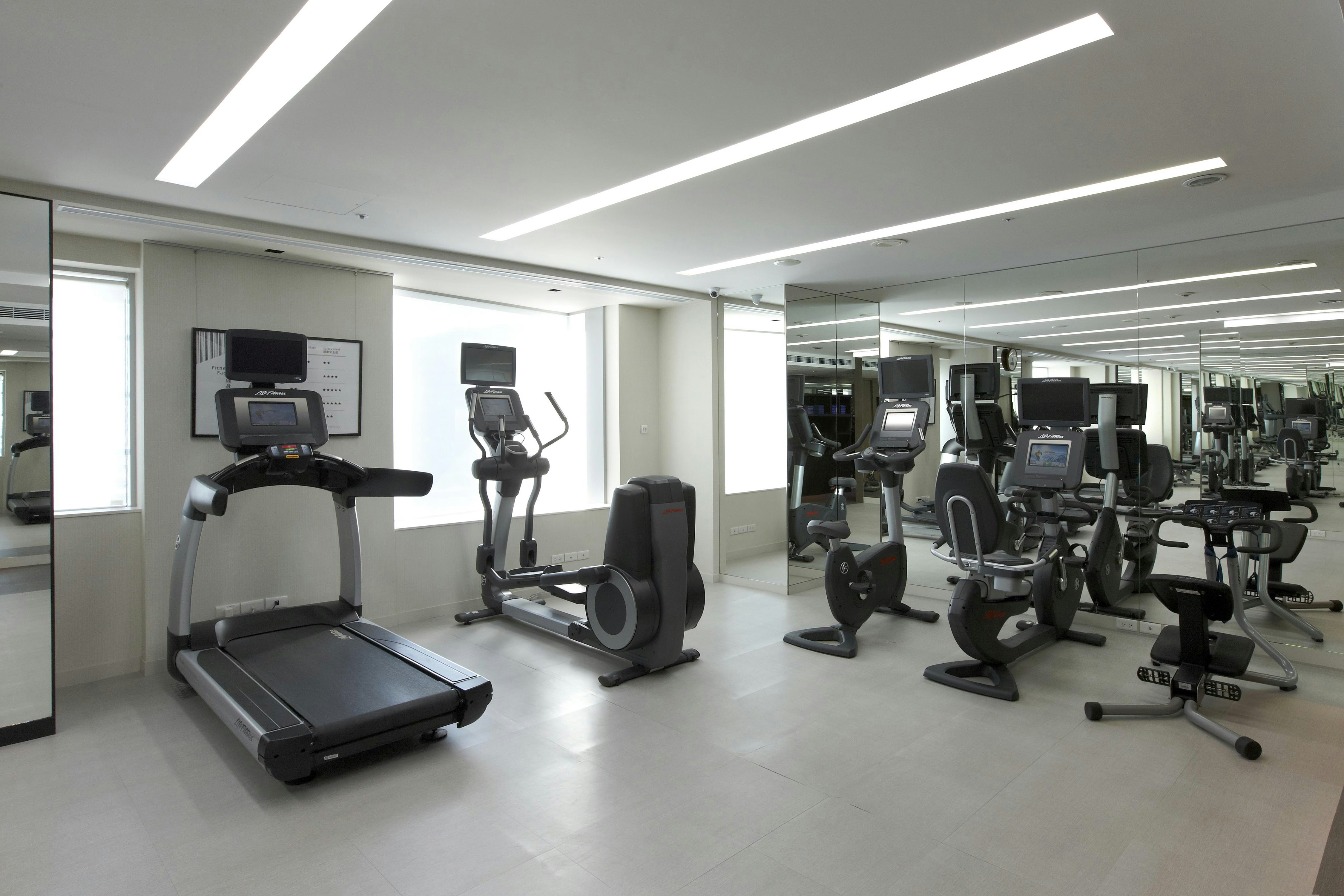Humble House Taipei, Curio Collection by Hilton 14/36