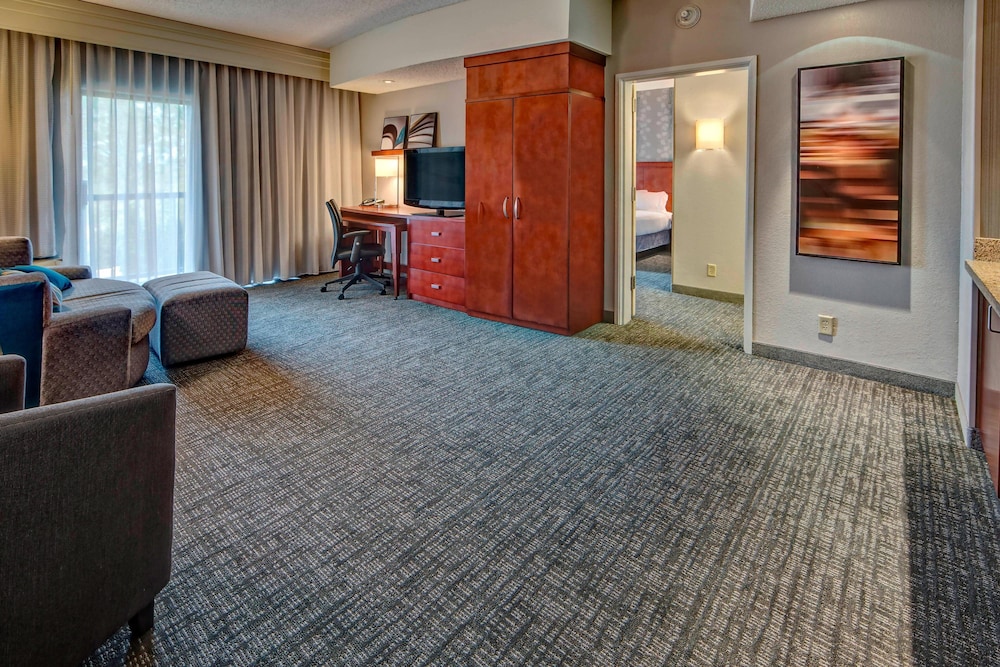Courtyard By Marriott Memphis Southaven 38/48