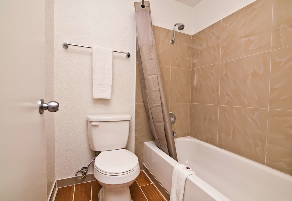 Motel6 Bremerton, WA 27/33