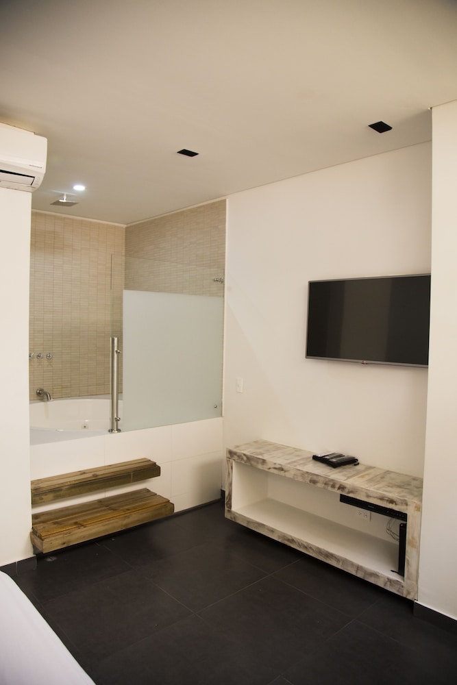Hotel Gallery 34/49