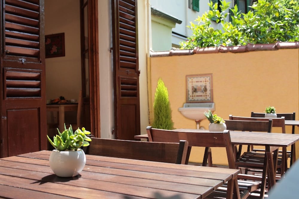 L'Aranceto Guest House 35/50