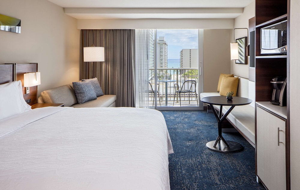 ROOM, KING BED, CITY VIEW, SOFA