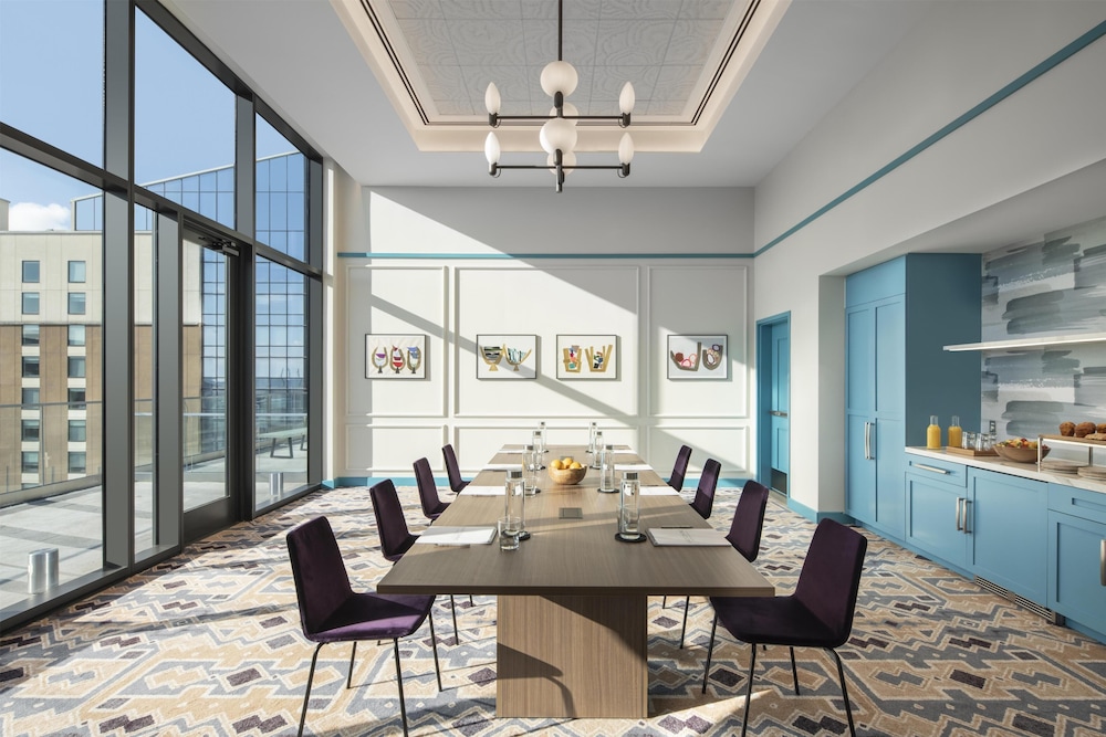 Hyatt Centric Downtown Nashville 36/50