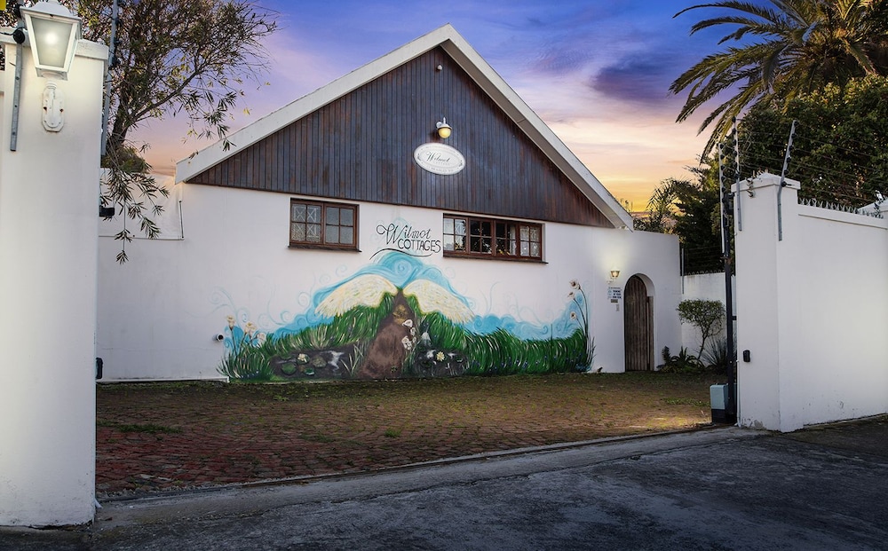 Wilmot Cottages 1/16