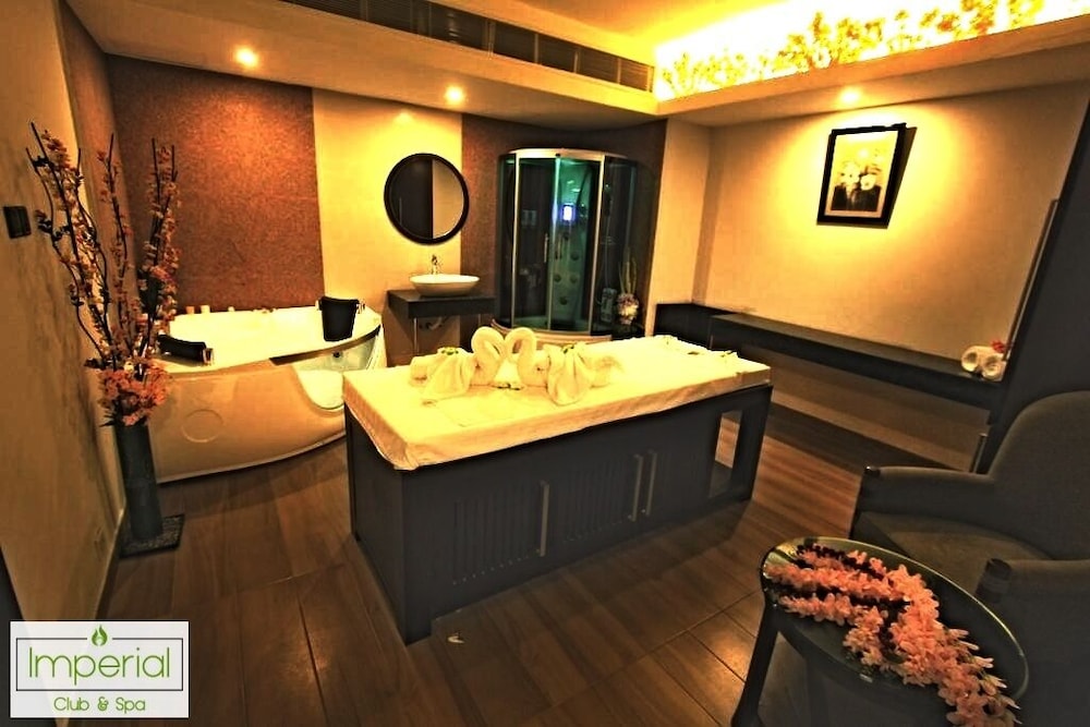 Sky City Hotel Dhaka 34/50
