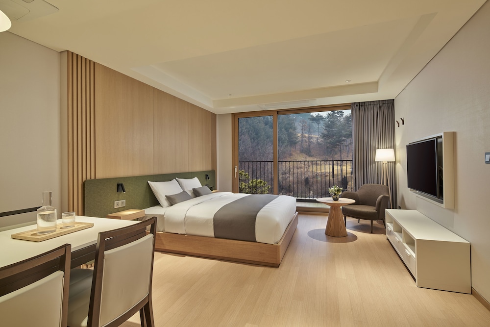 Lotte Resort Buyeo 10/67