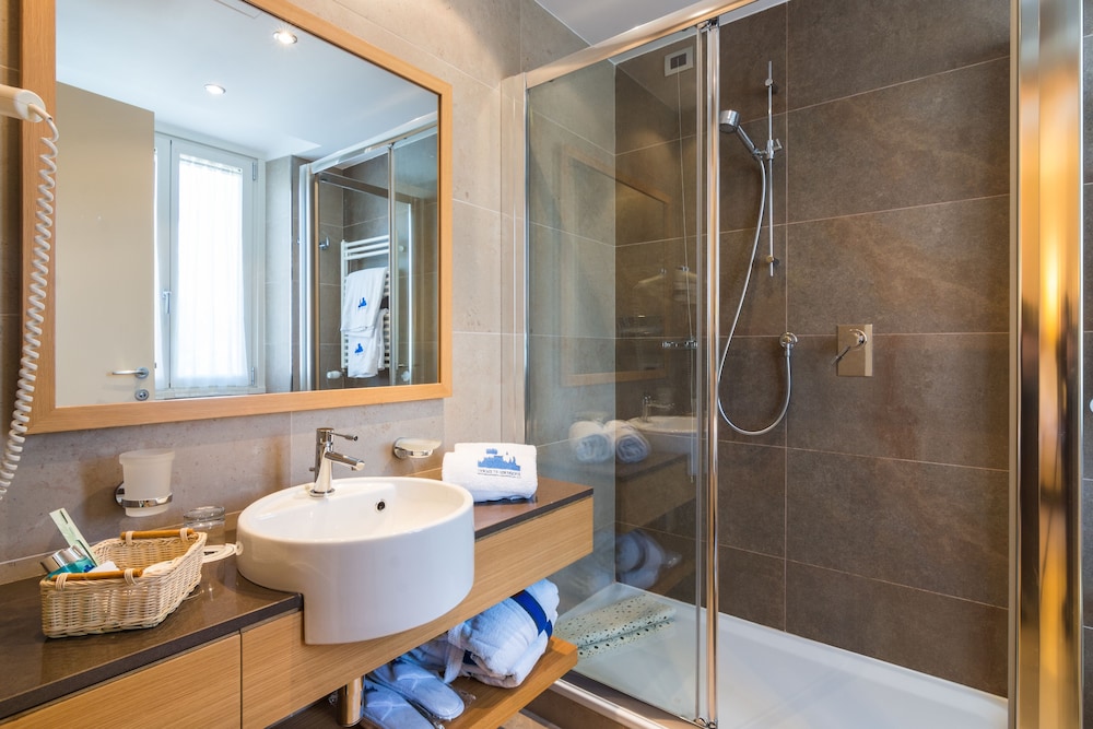 Hotel Sirmione E Promessi Sposi 22/69