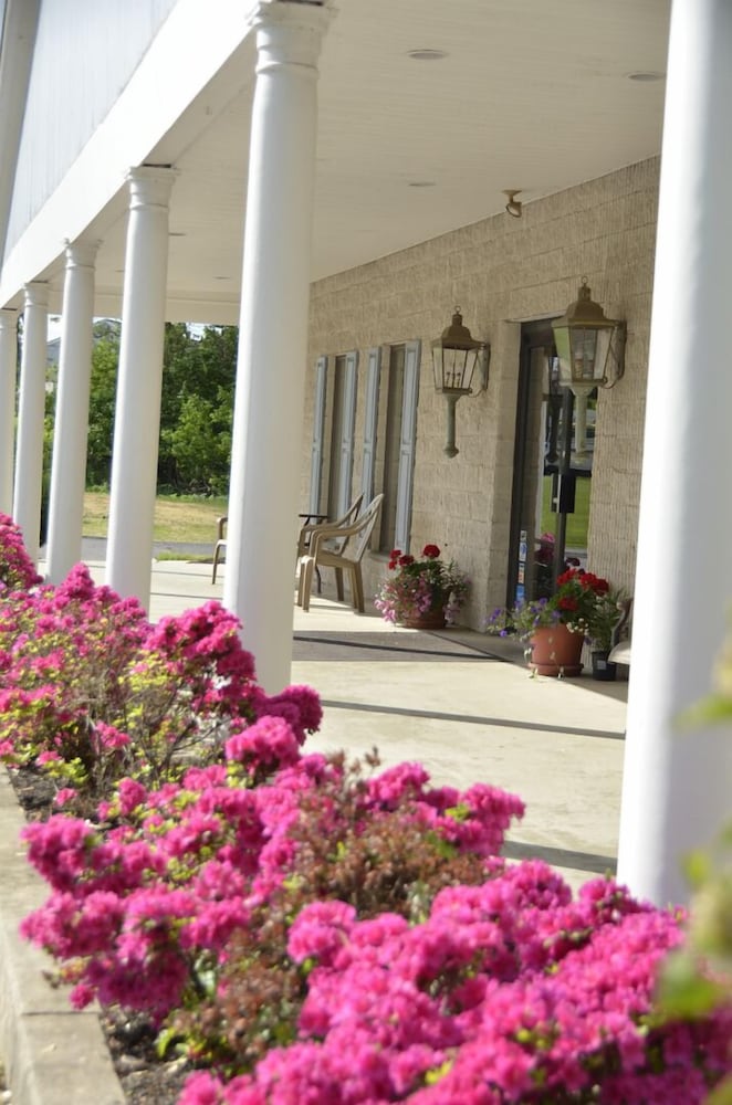 French Creek Inn 34/42