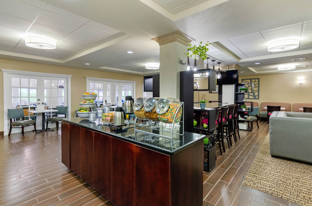 Comfort Suites Abingdon 28/40