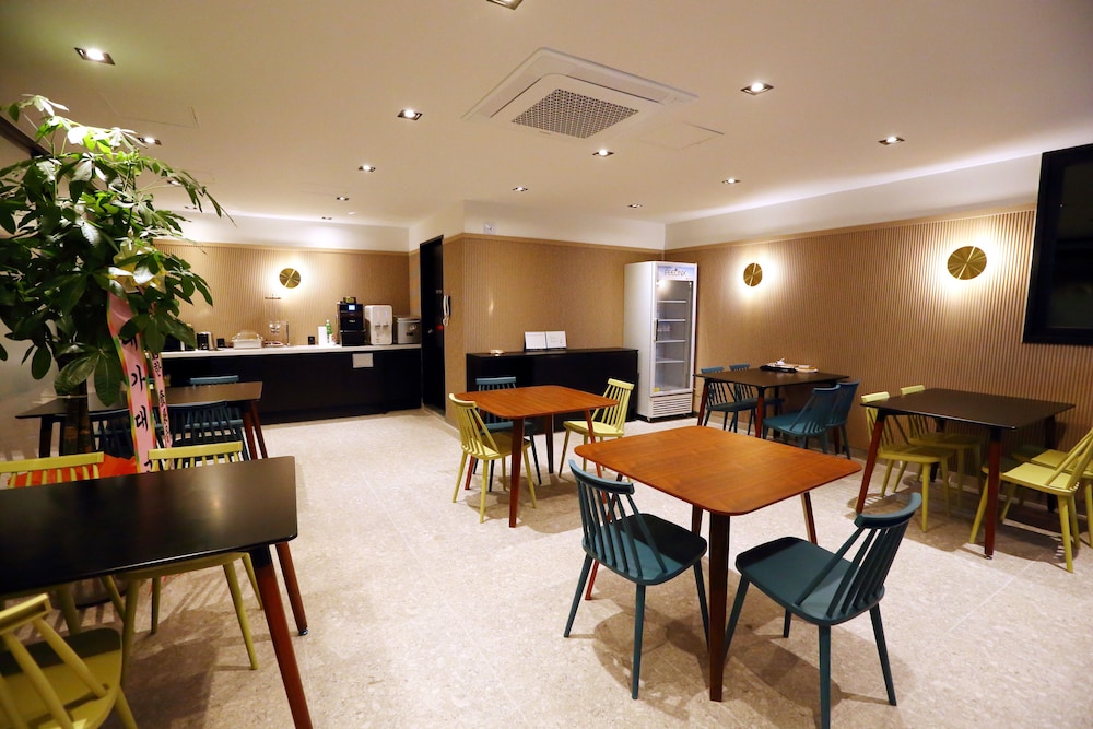 Hotel Forest 701 35/50