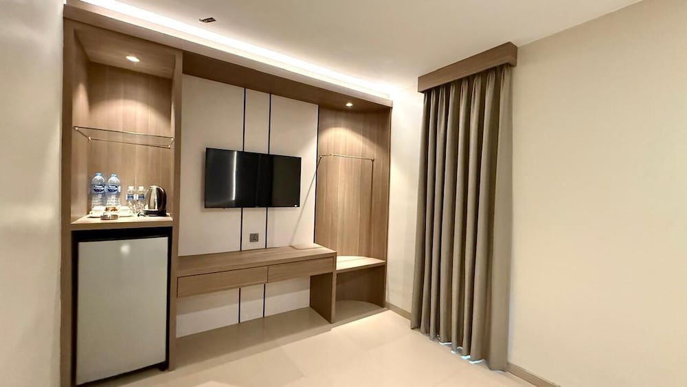 Barelang Hotel 42/51