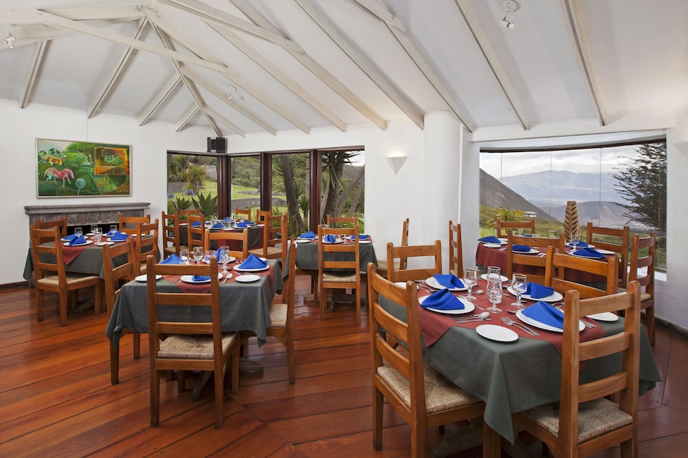 Hotel El Crater 13/24