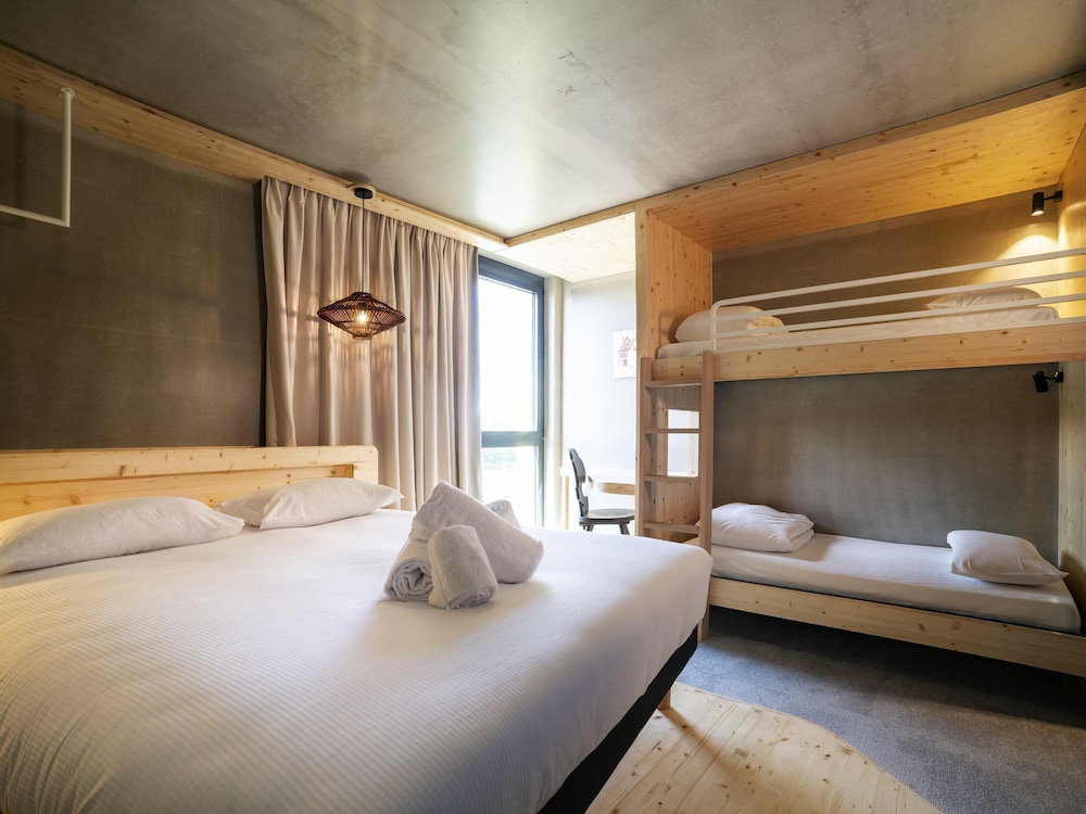 greet hotel Cernay Mulhouse 10/50