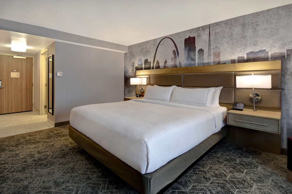 Doubletree By Hilton St Louis Airport Mo 11/59