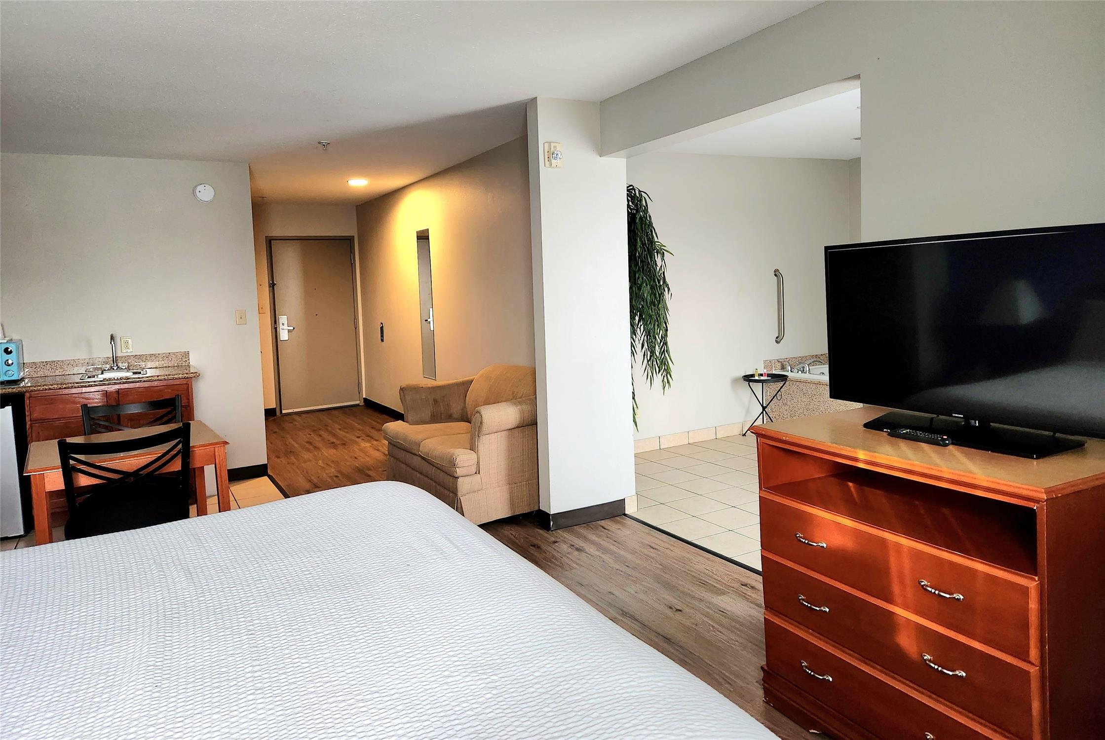 Days Inn & Suites By Wyndham Thibodaux 46/68