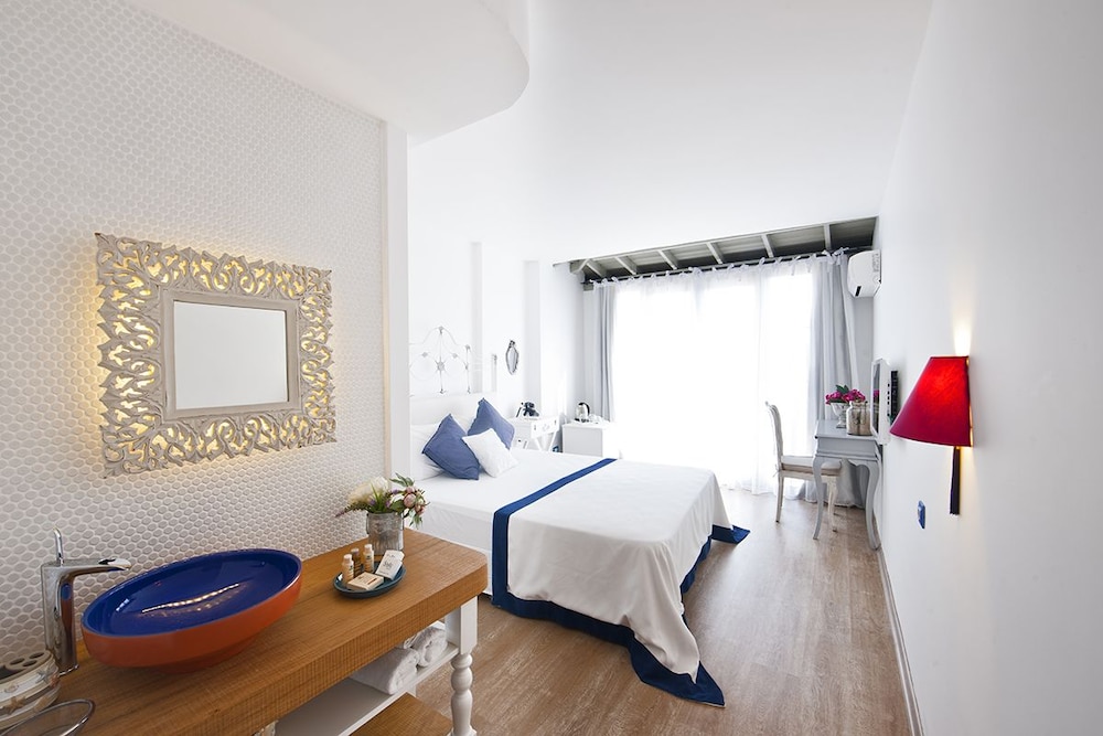 Sade Alacati Hotel 16/36