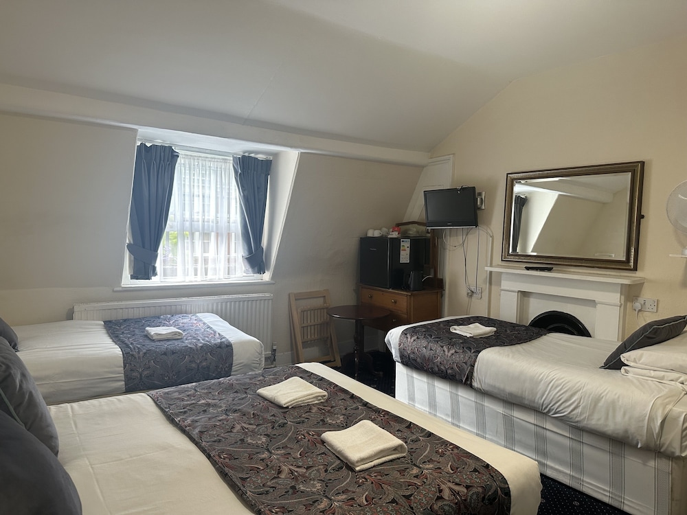 ROOM, QUADRUPLE, DOUBLE AND TWIN BEDS