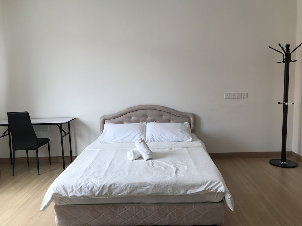 Island Hostel Bayan Lepas Airport 25/46