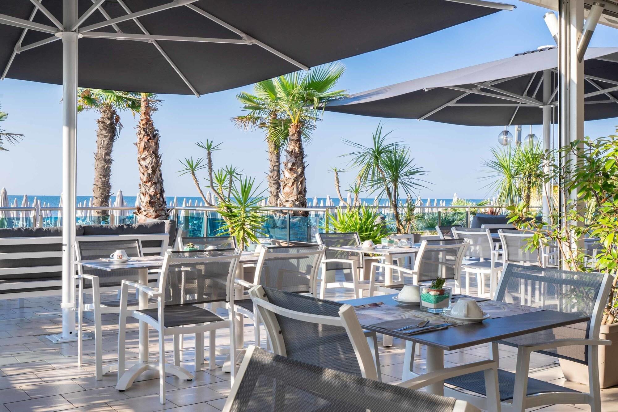 Hotel Delaville Frontemare 40/50