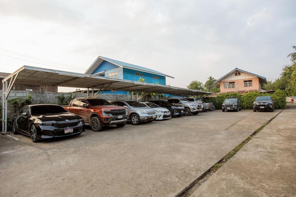 Blu Monkey Brown House Udonthani Hotel 49/58