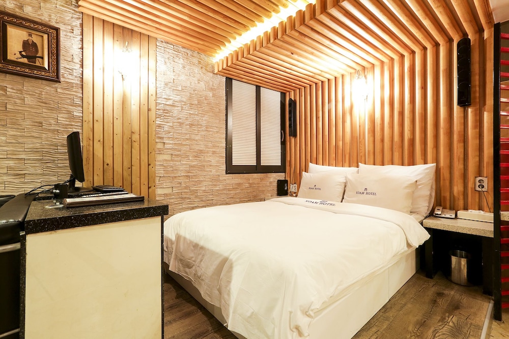 Koam Tourist Hotel 14/50