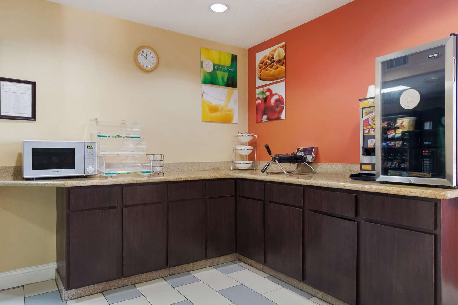 Quality Inn Baytown - Houston East 9/37