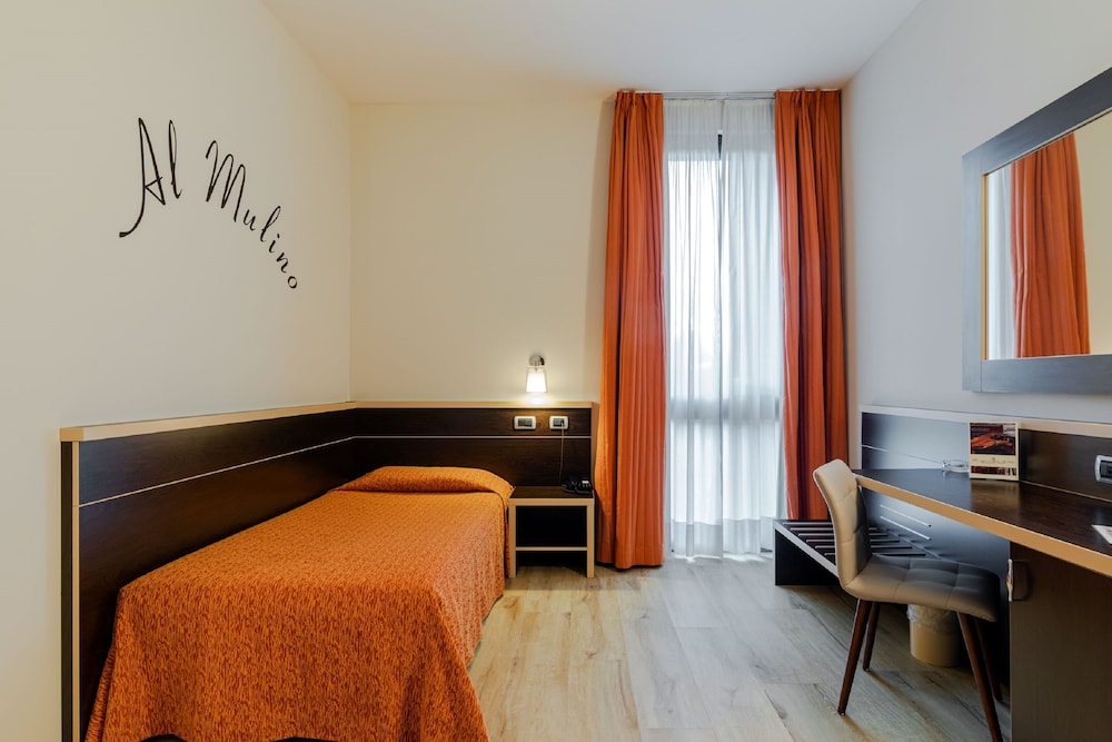 LVG Hotel Collection - Al Mulino 15/50