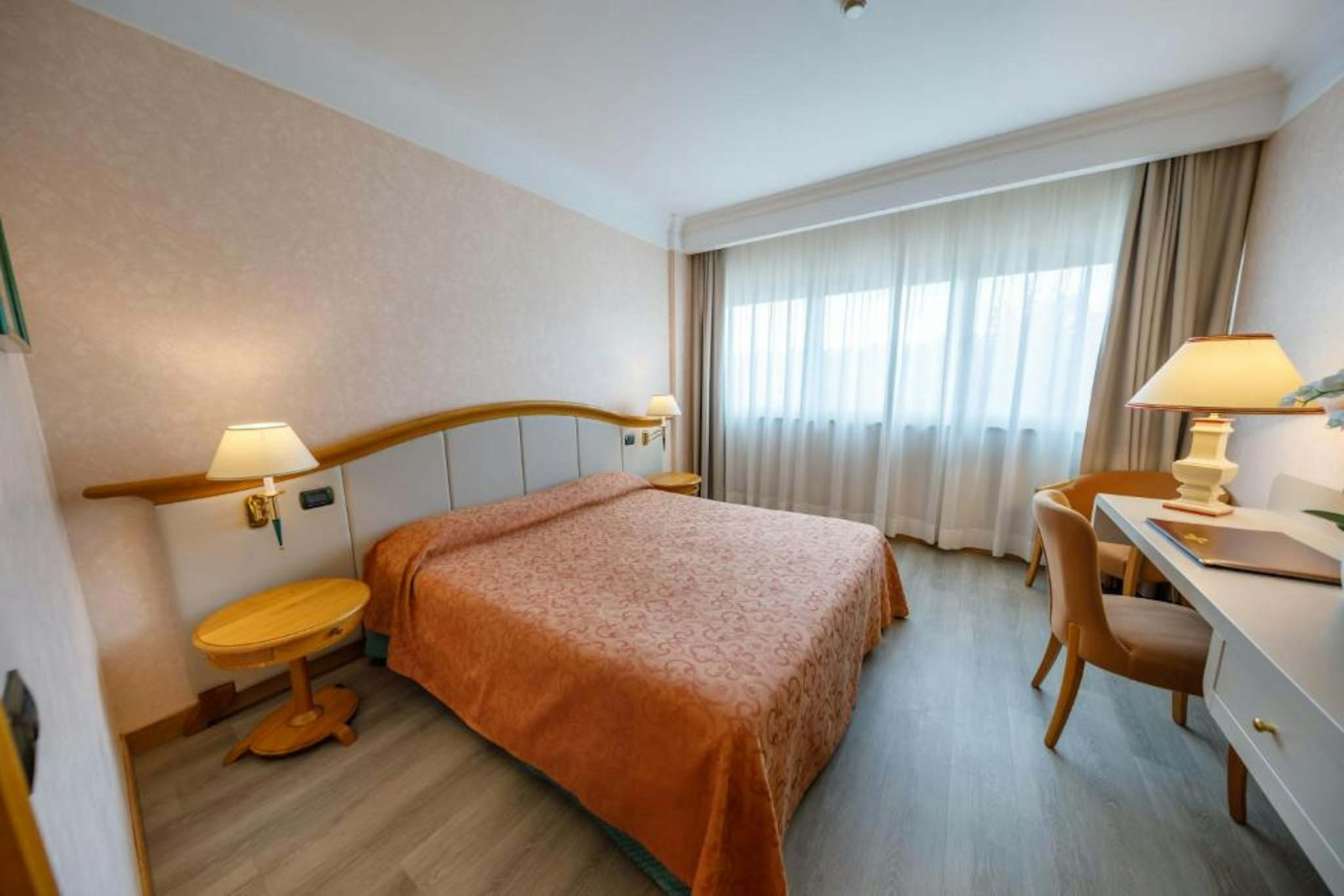 Perugia Plaza 17/54