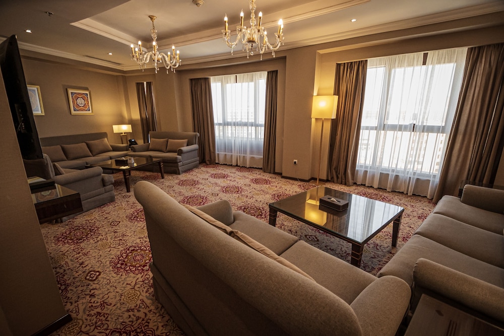 شركة طيبة المدينة الفندقية(Millennium Taiba Hotel) 58/77